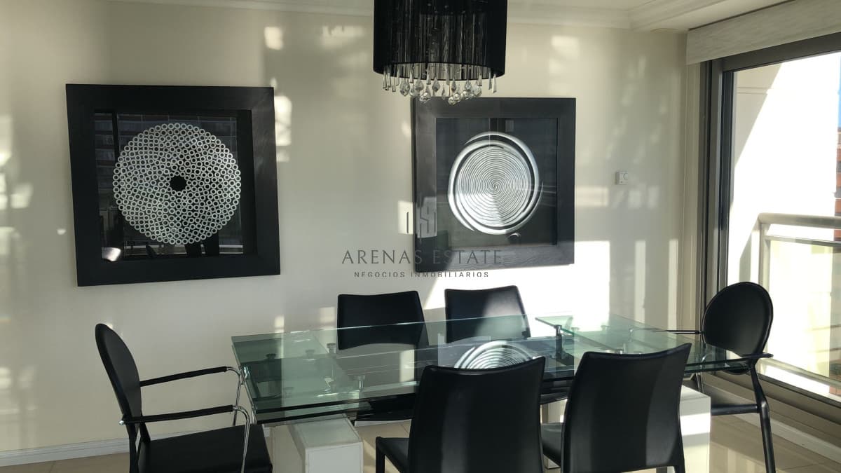Apartamento ID.4373 - Apartamento en venta de 2 dormitorio en Torre Imperiale , Punta del este , Playa Brava
