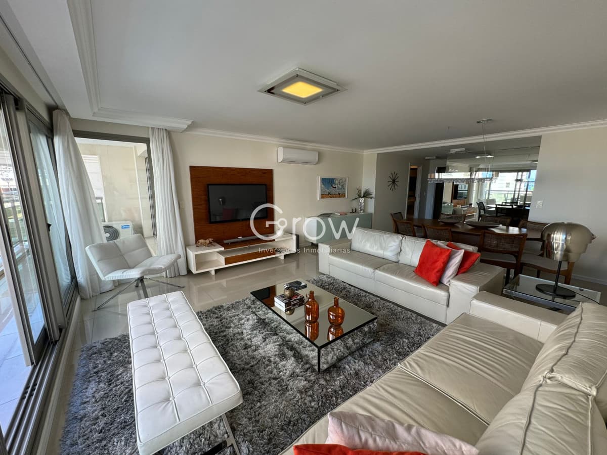 Apartamento en torre de lujo