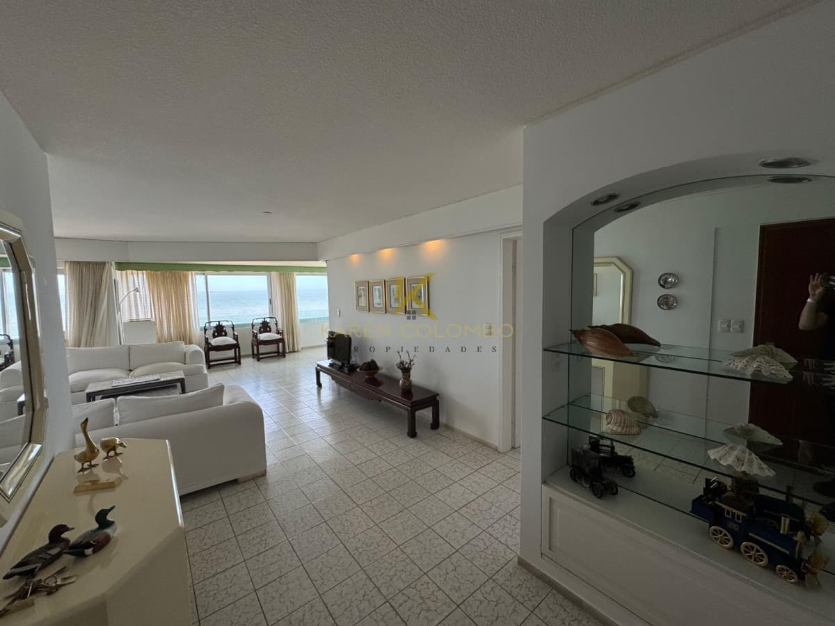 Apartamento en Peninsula, 3 dormitorios *