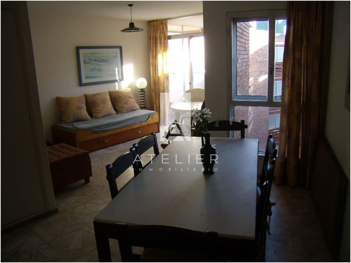 Venta de apartamento 1 dormitorio, playa Mansa, Punta del Este.