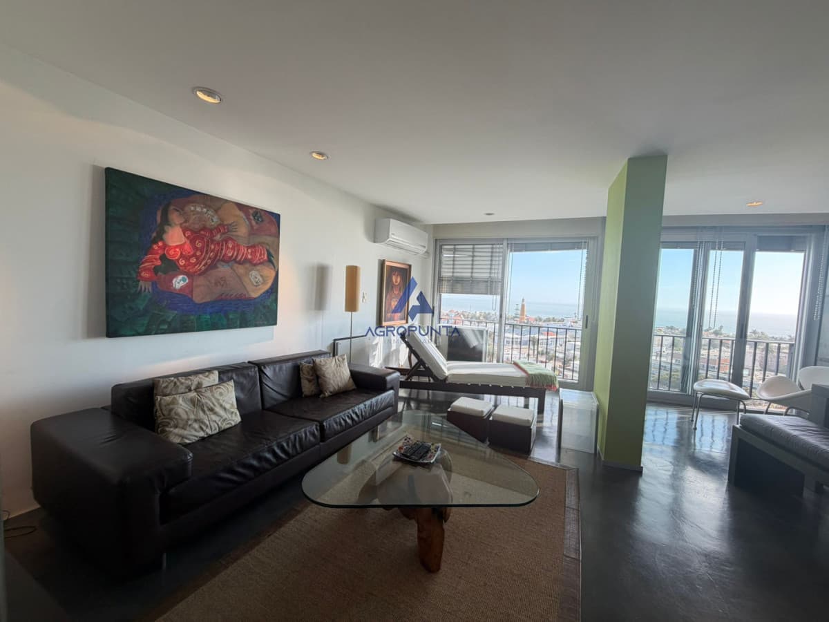 Apartamento en venta de 2 dormitorios en Punta del este , Península