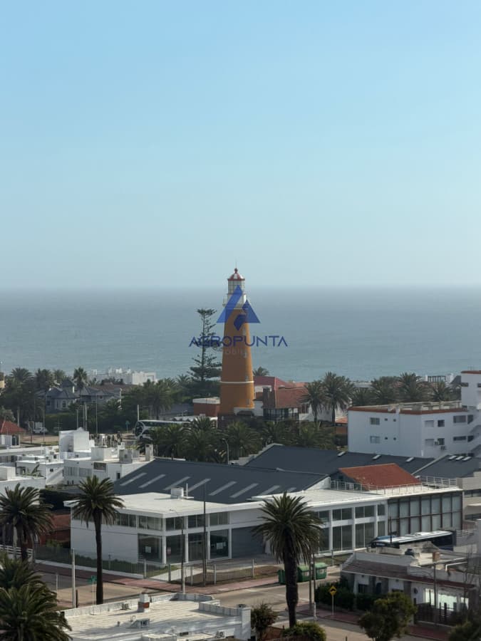 Apartamento en venta de 2 dormitorios en Punta del este , Península