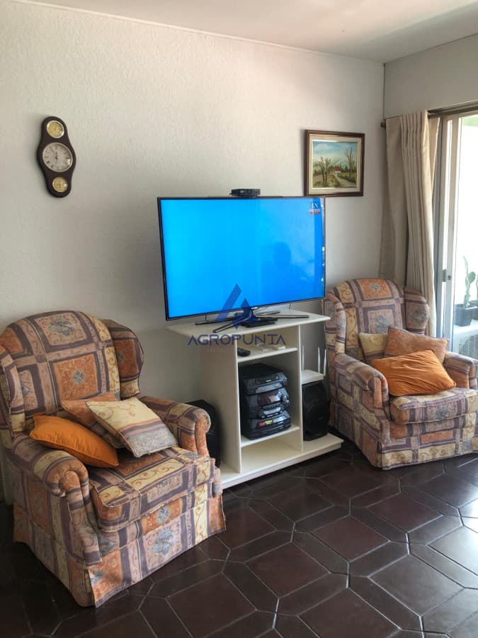 Apartamento a la venta en Península 2 Dormitorios Punta del Este