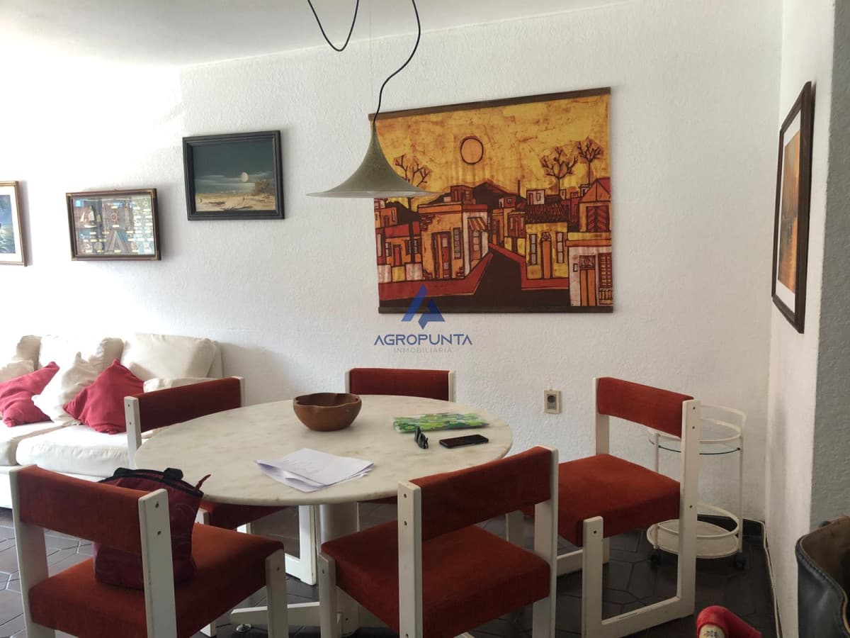 Apartamento a la venta en Península 2 Dormitorios Punta del Este