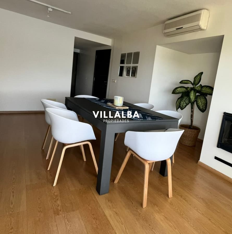 Apartamento en venta 2 Dorm y 2 Baños Parrillero y Estufa | Laguna del Diario, Punta del Este