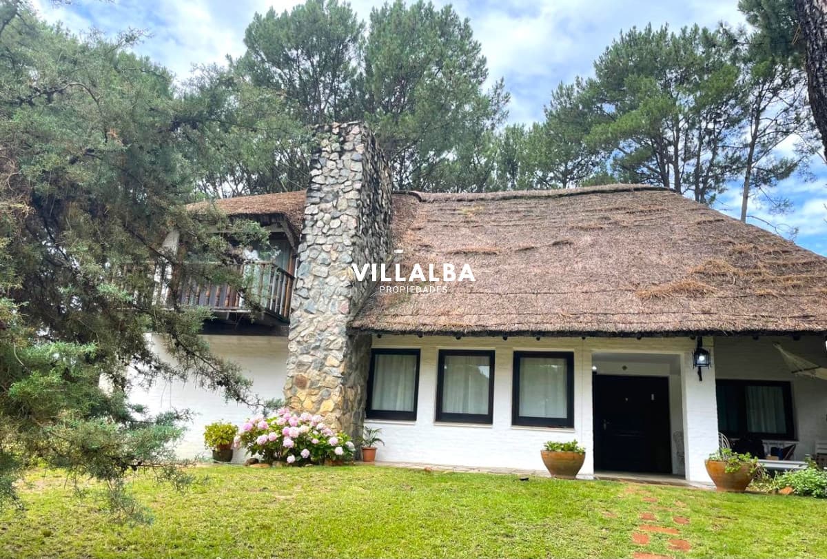 Casa en venta en Club del Lago