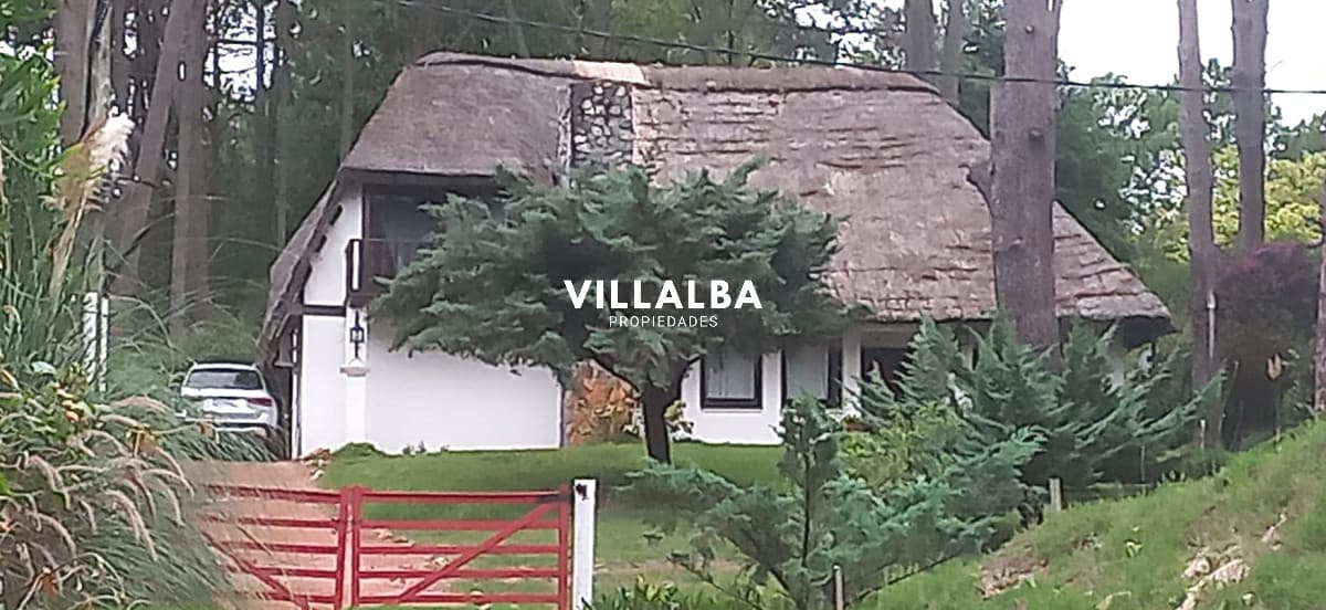 Casa en venta en Club del Lago