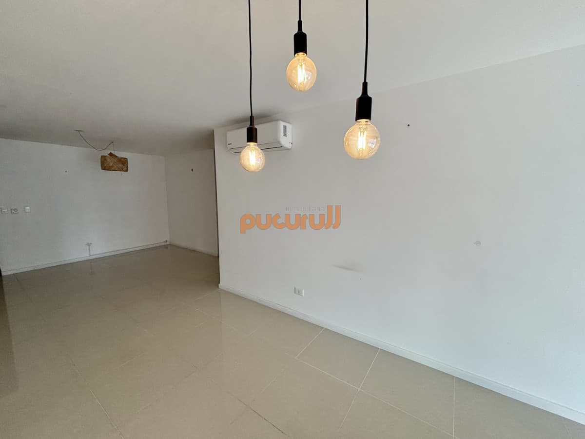 Venta de apartamento en Icon Brava Tower · Punta del Este.