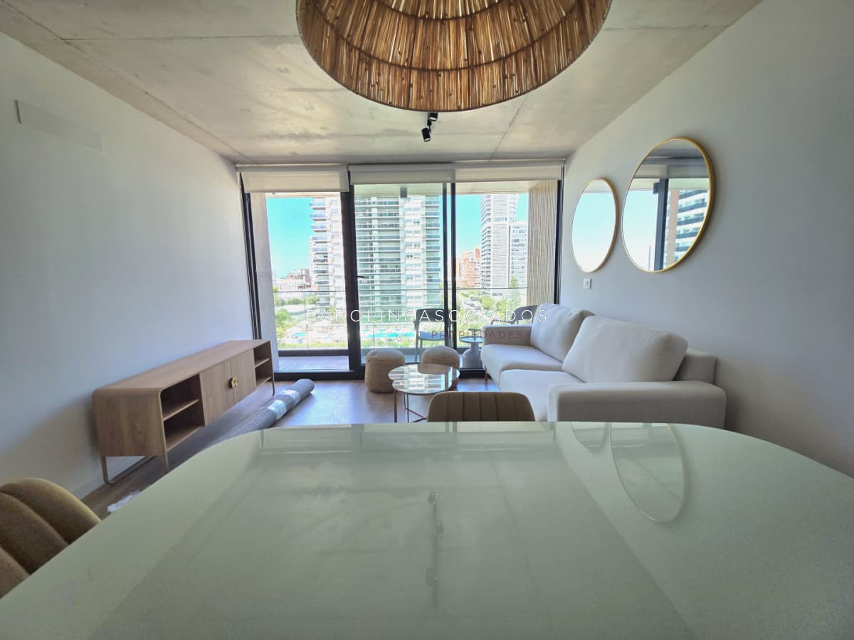 Apartamento en venta 2 dormitorios en Torres del este