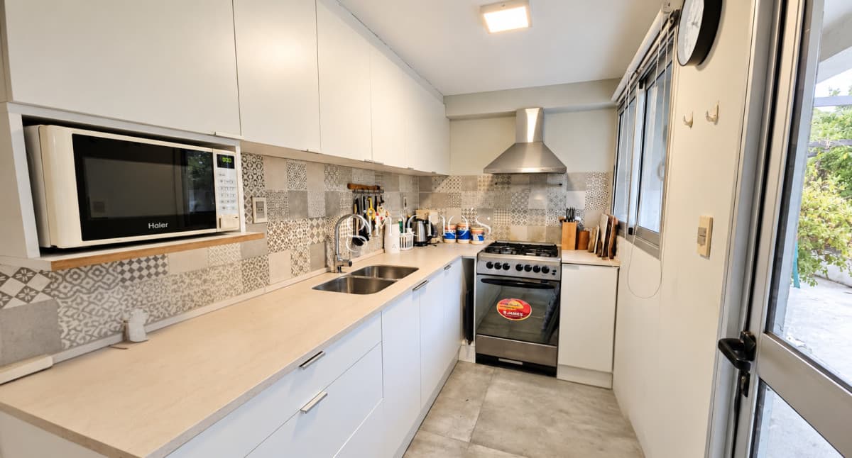 VENTA APARTAMENTO TIPO CASA EN PRIMERA LINEA DE PLAYA MANSA