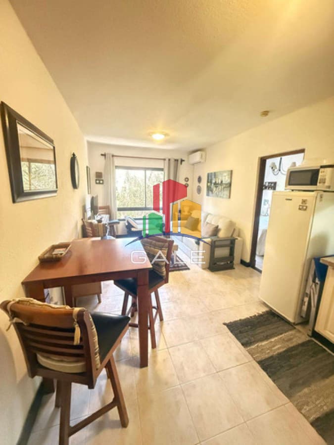 Gale Propiedades & Escribanía Apartamento ID.4259 - Apartamento Con Terraza Y Parrillero A Metros De Punta Shopping