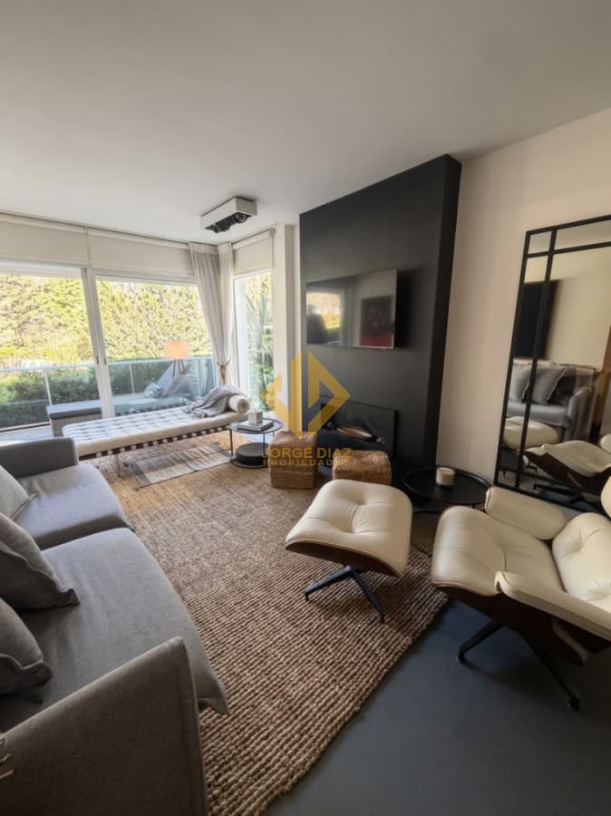 Alquiler de Temporada - Apartamento De Diseño a 250m Playa Mansa