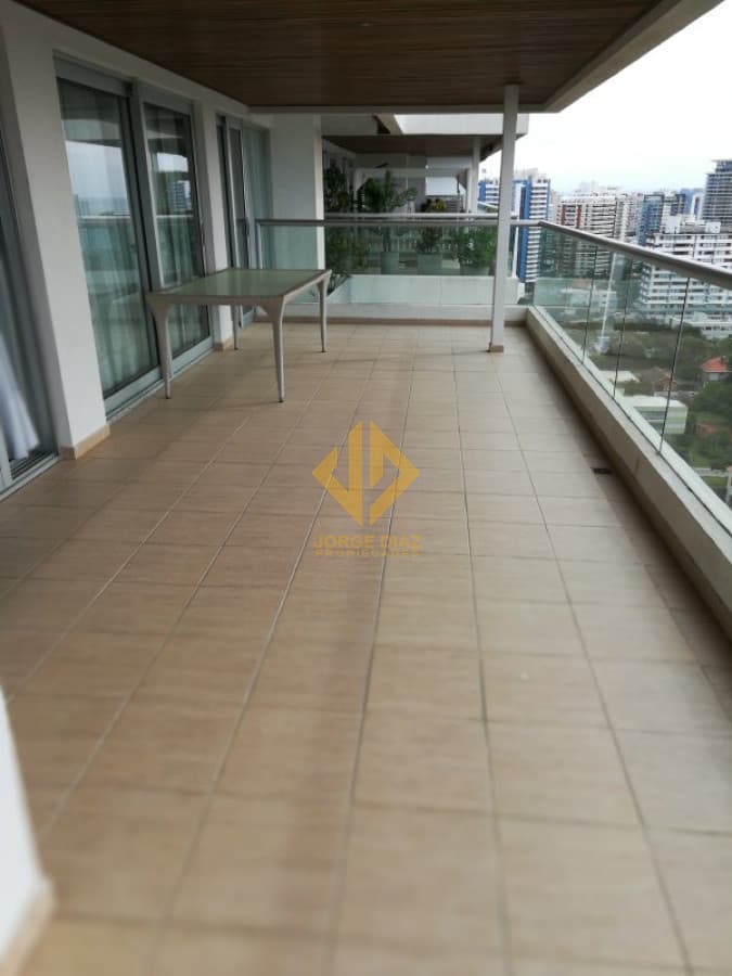 Torre nueva con todos los amenities requeridos para sus mejores vacaciones