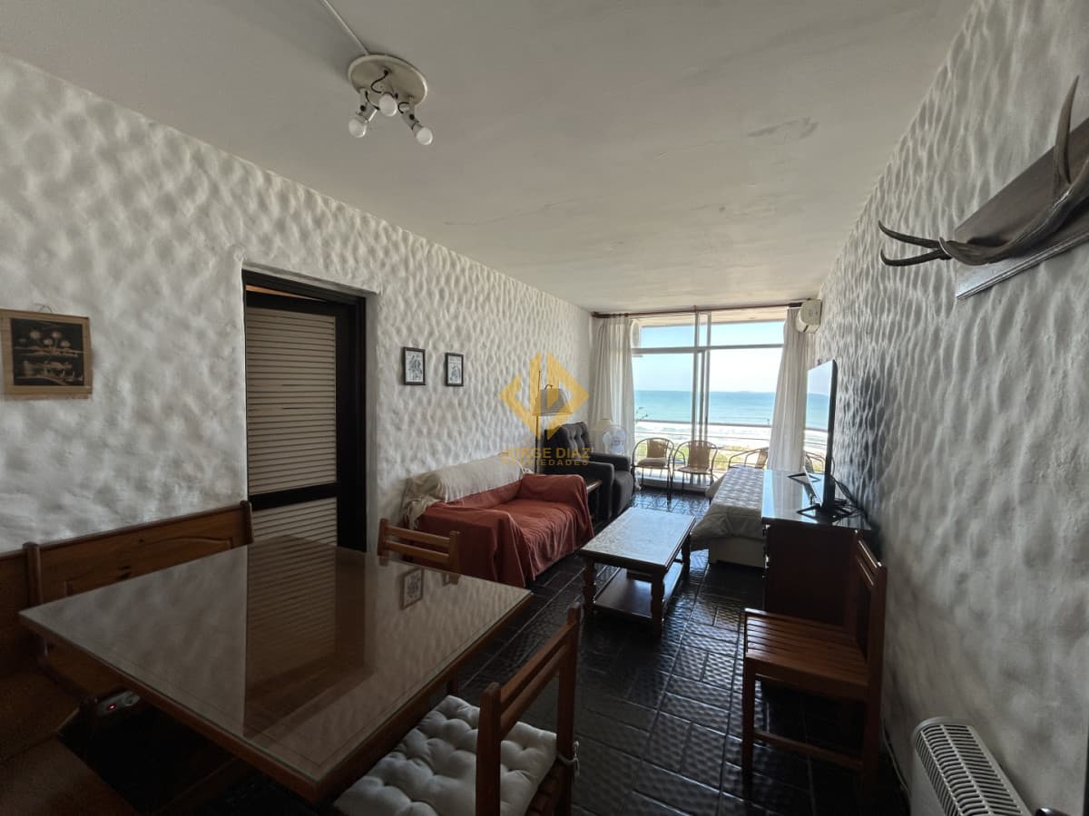 Apartamento 2 Dormitorios Frente Al Mar Marenostrum Playa Brava Punta del Este