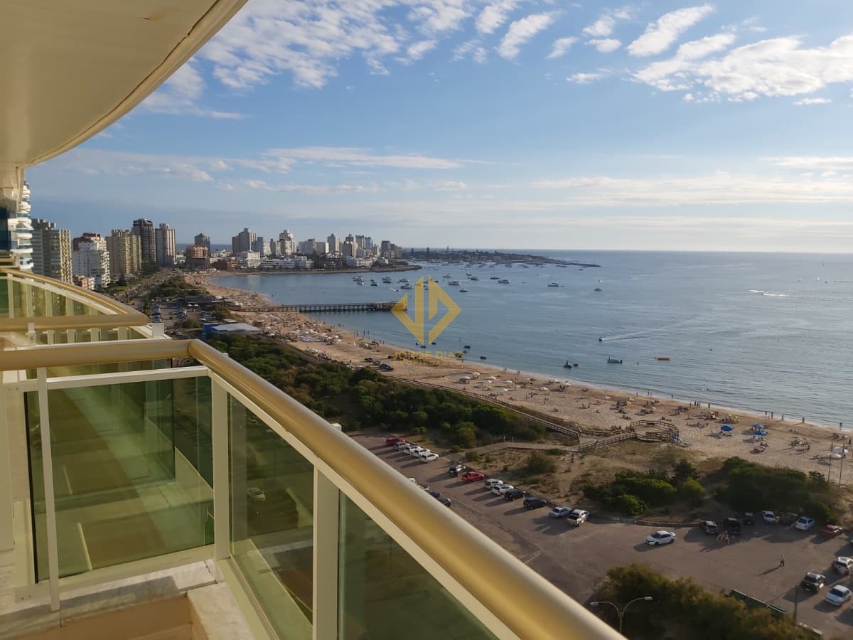 Alquiler de temporada - Coral Tower 1402, frente al mar en Mansa | 2da quincena de enero