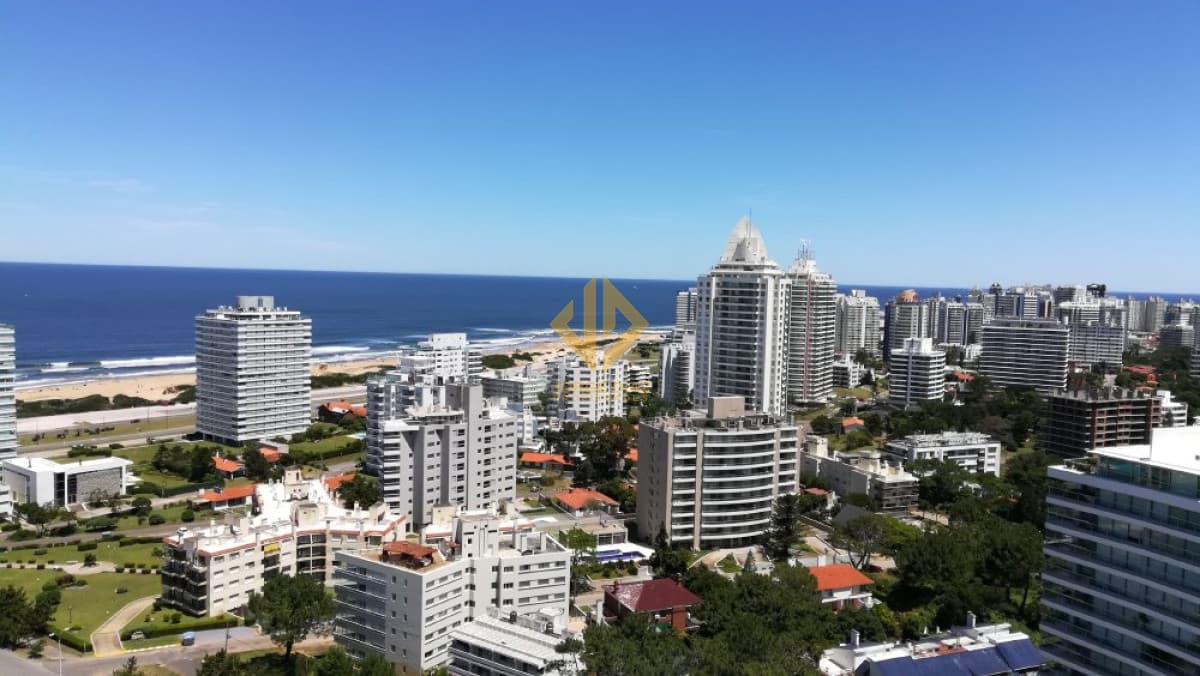 Pent House de un dormitorio con parrillero propio en planta alta