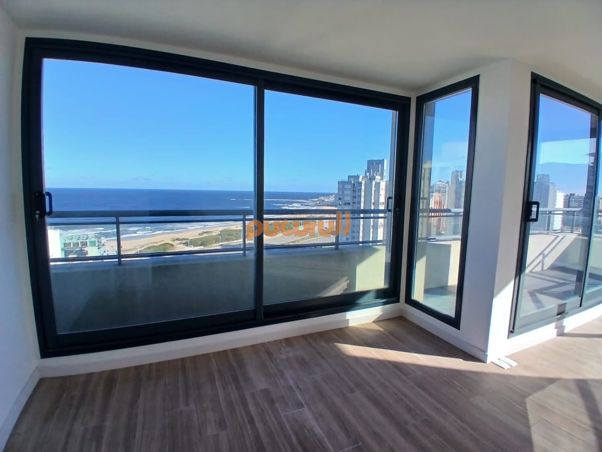 Penthouse de 2 dorm. en Torre Gauguin en Siglo Sol II
