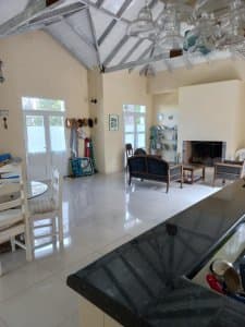 Casa de 4 dormitorios en alquiler en Montoya  -