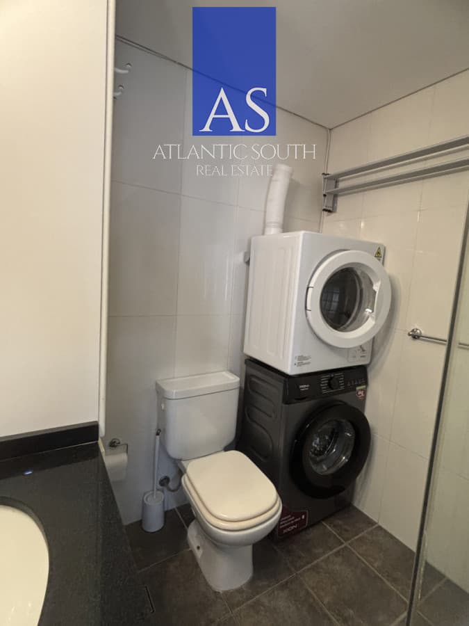 Apartamento  1 dormitorio y medio reciclado con garage en la Península Punta del Este