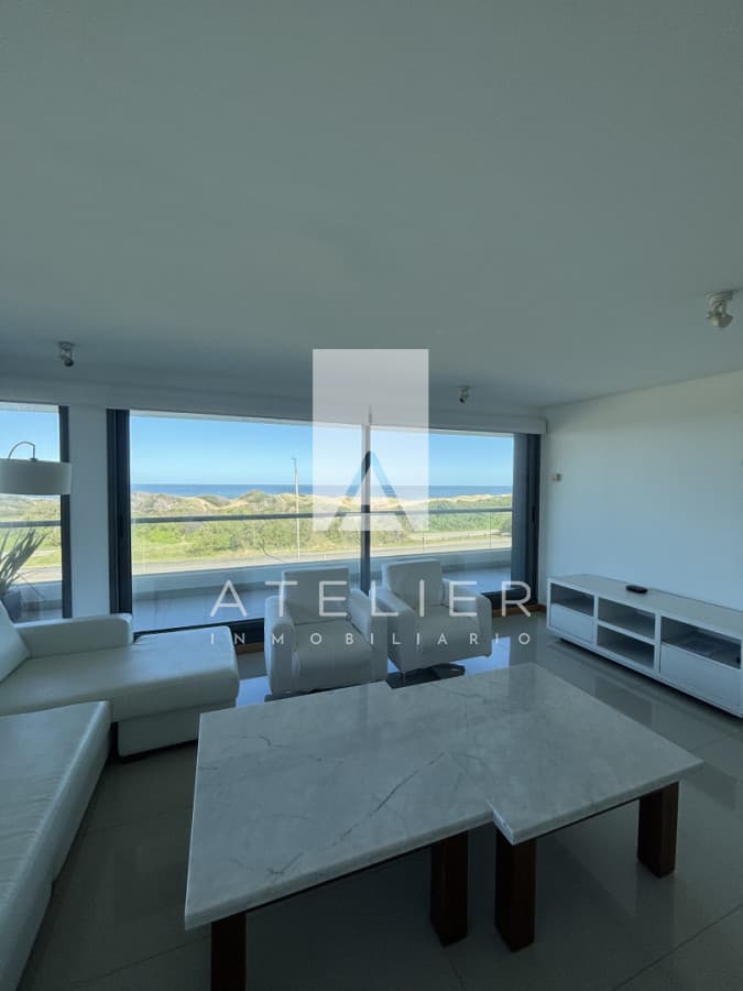 Apartamento esquinero en Blue Bird de 3 suite. Playa Brava - Punta del Este