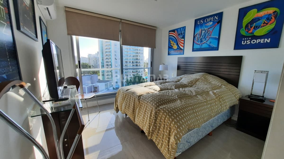 DEPARTAMENTO DE 2 DORMITORIOS EN PLAYA BRAVA   -