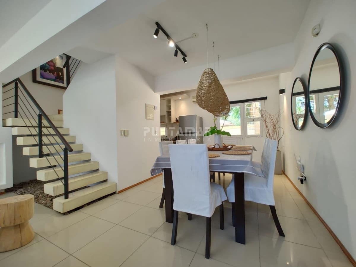 APARTAMENTO ALQUILER 3 DORMITORIOS VERANO EN MANANTIALES   -