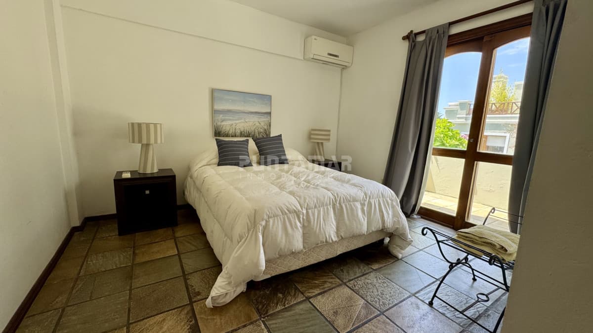 ALQUILER HERMOSO APARTAMENTO DE 3 DORMITORIOS EN RINCON DEL INDIO  -