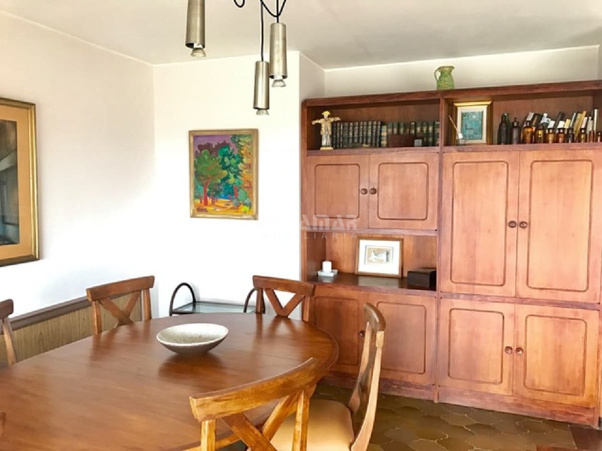 Apartamento en Mansa, 2 dormitorios *  -