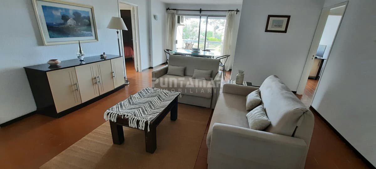 Apartamento ID.7063 - DEPARTAMENTO DE 3 DORMITORIOS CON BALCON