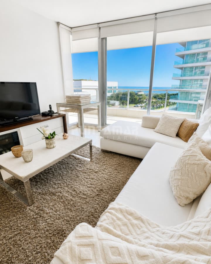 Apartamento ID.213939 - SEASON TOWER – PUNTA DEL ESTE | VISTA A PLAYA MANSA