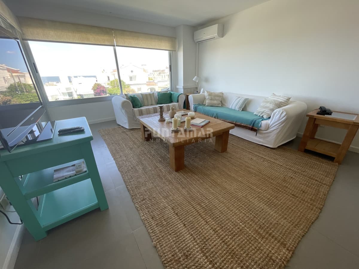 ALQUILER APARTAMENTO EN MONTOYA  -