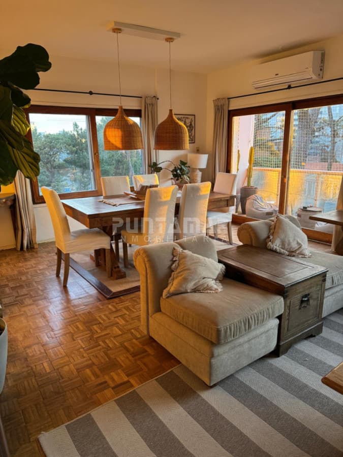 Apartamento ID.213910 - VENTA AMPLIO APTO EN PUNTA DEL ESTE 3 DORMITORIOS