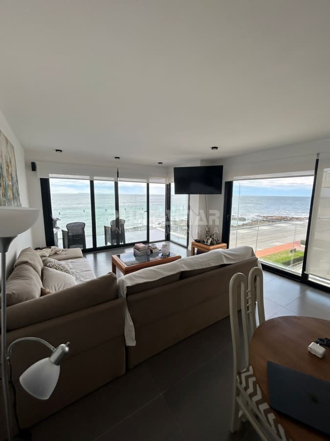 Departamento en alquiler edificio Bonaire, frente a Playa Brava, Península  -