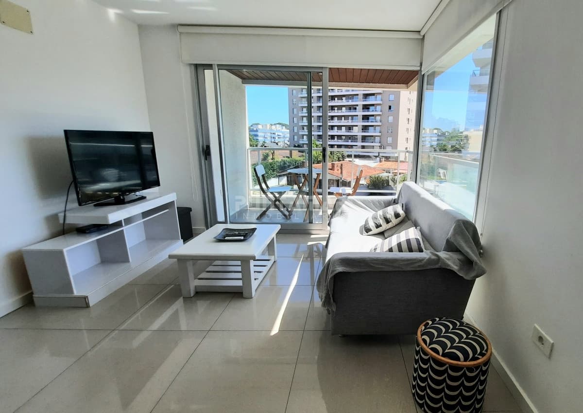 DEPARTAMENTO DE 2 DORMITORIOS EN LA BRAVA  -