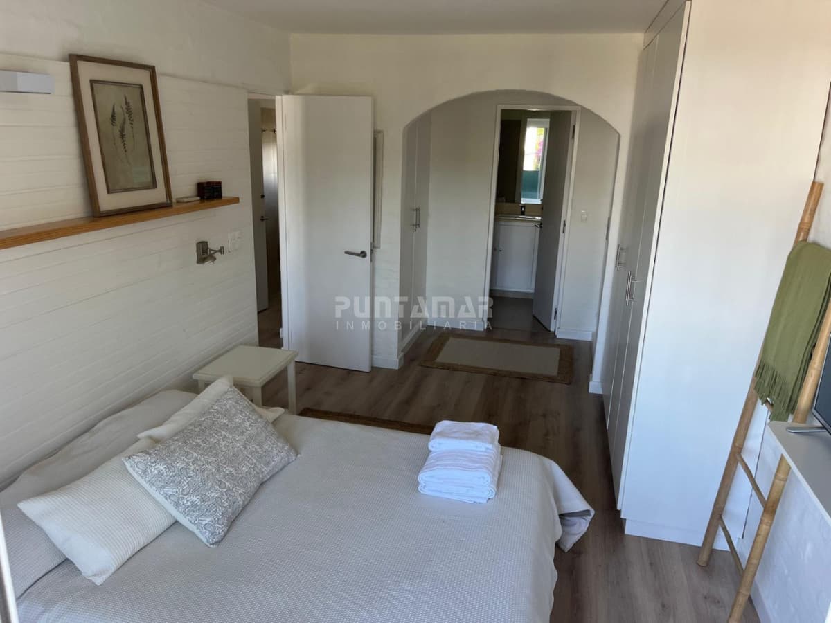 ALQUIER APARTAMENTO DE DOS DORM A METROS DEL MAR EN MONTOYA  -
