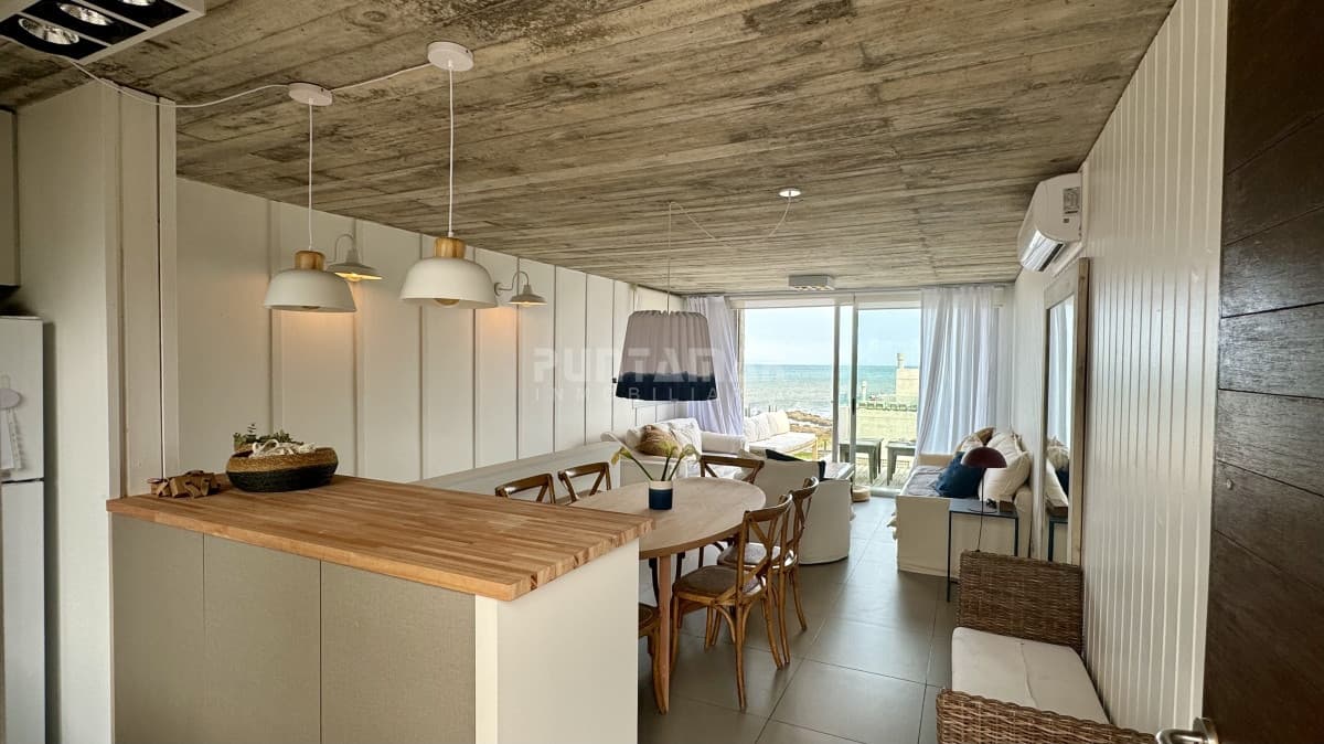 ALQULER TRIPLEX 3 DORMITORIOS A METROS DEL MAR EN LA BARRA