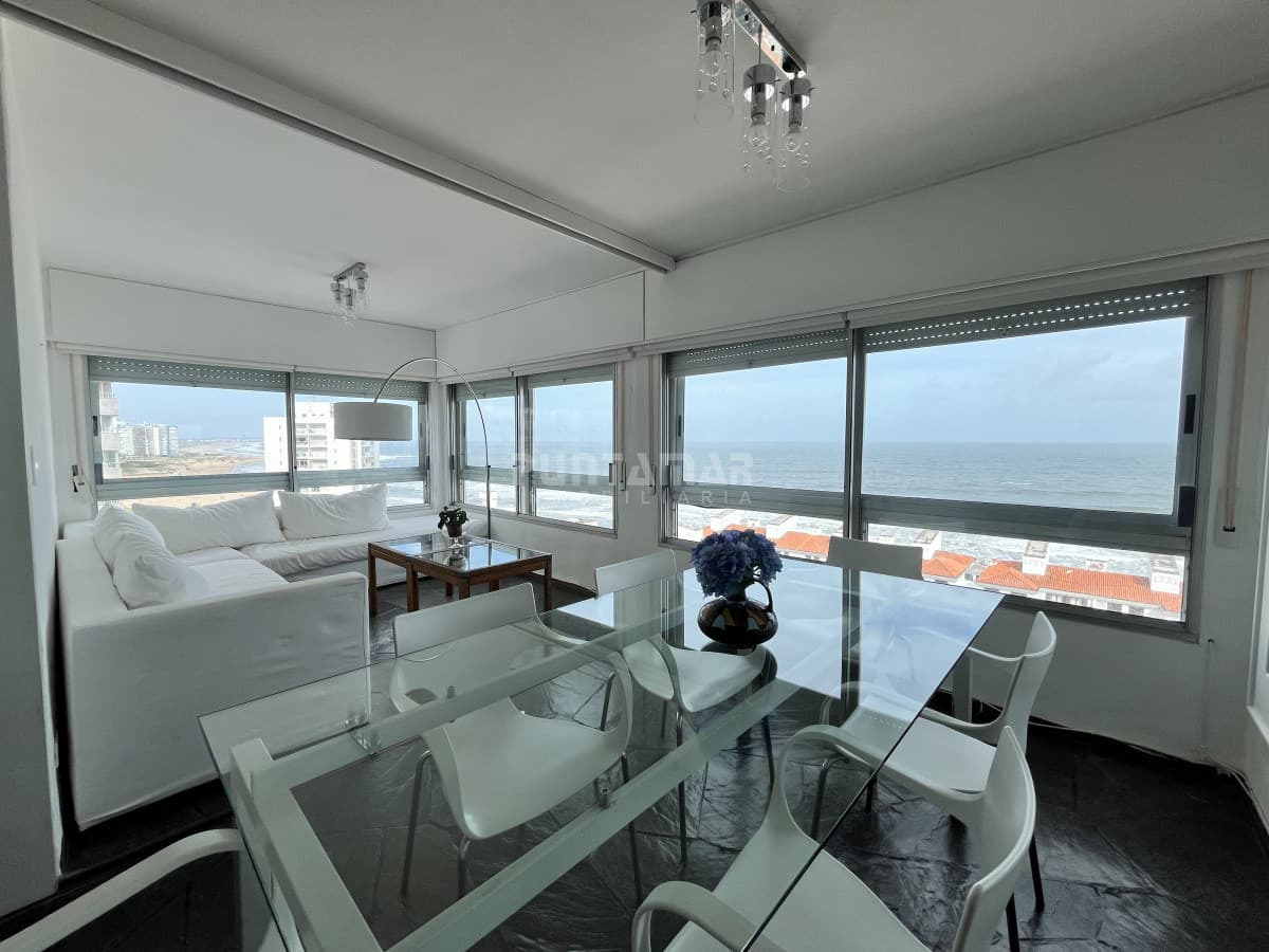 Apartamento en Punta del Este, Punta del Este  -