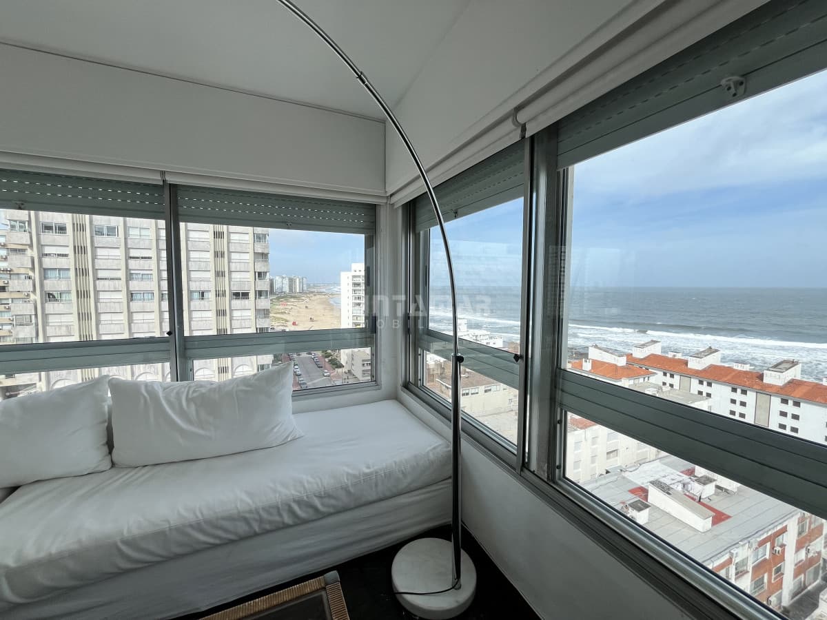 Apartamento en Punta del Este, Punta del Este  -