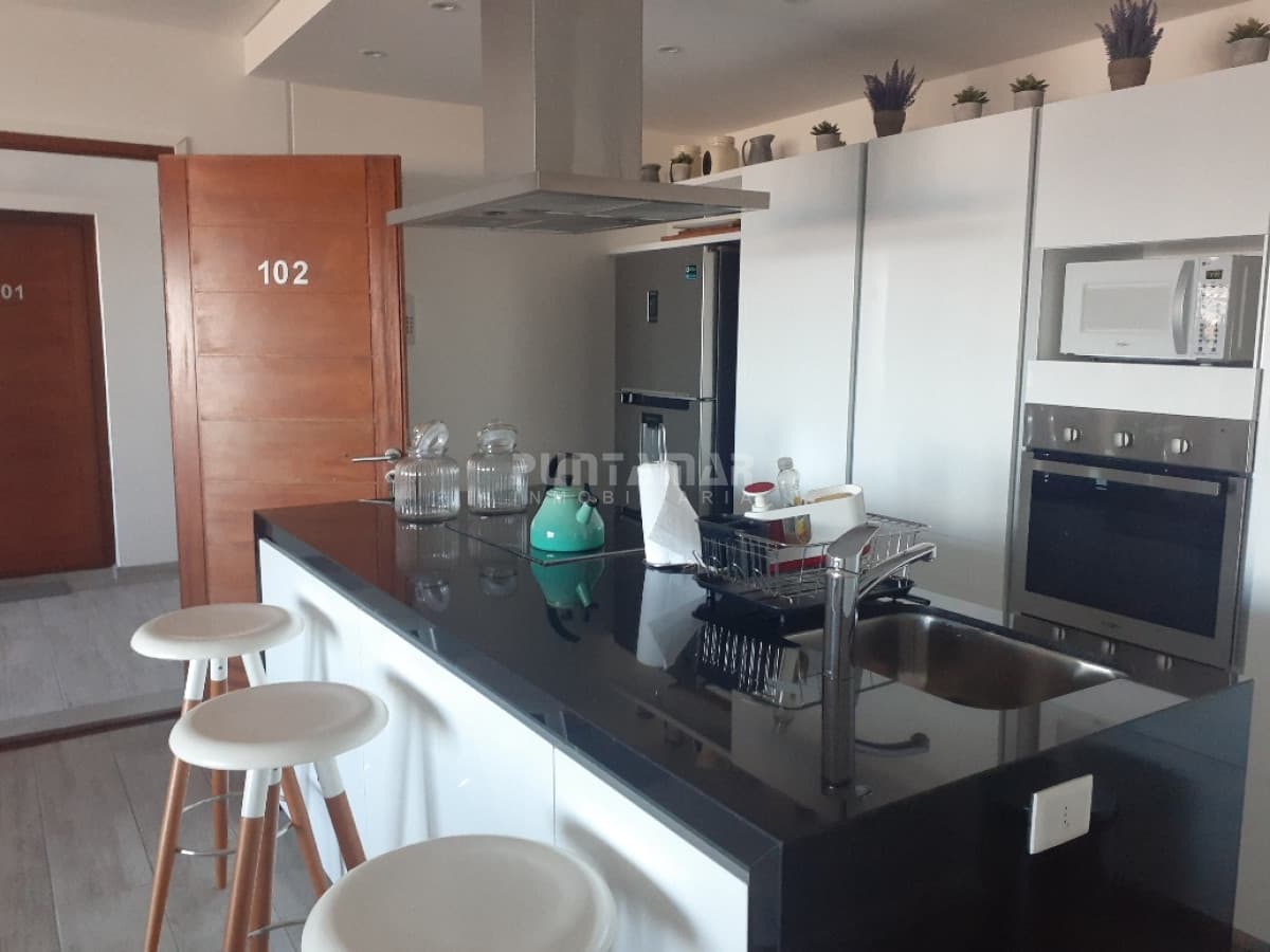 APARTAMENTO EN ALQUILER INVERNAL Y TEMPORAL, FRENTE AL MAR EN LA BARRA   -