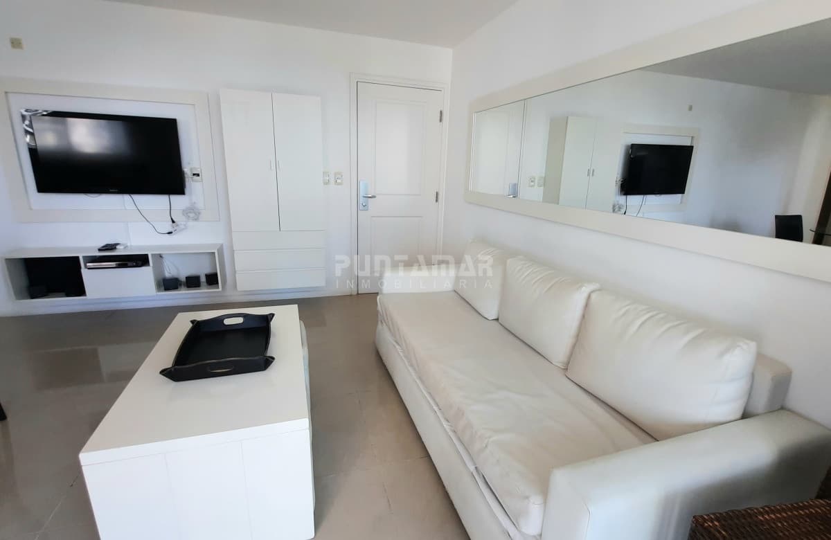 Apartamento ID.212744 - DEPARTAMENTO DE 2 DORMITORIOS SOBRE CHIVERTA