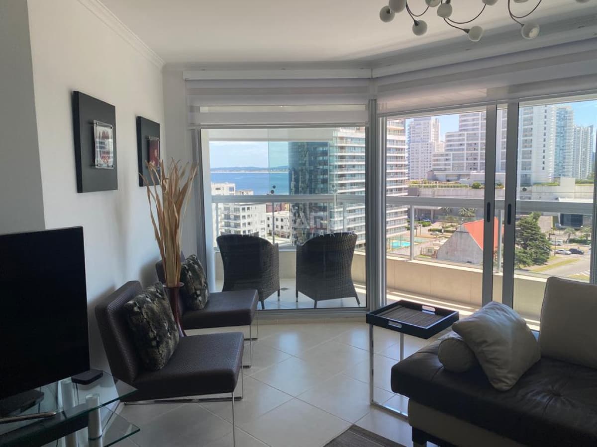 ALQUILER APARTAMENTO EN EDIFICIO