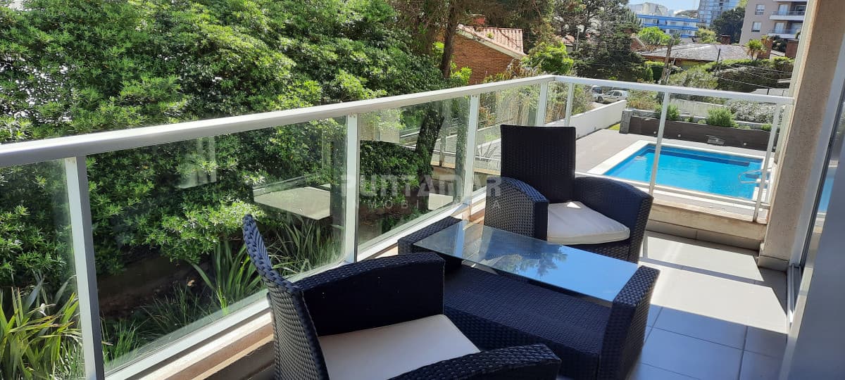 DEPARTAMENTO DE 2 DORMITORIOS EN LA BRAVA  -