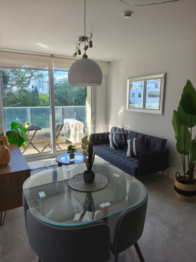 ALQUILER ANUAL DEPARTAMENTO DE DOS DORMITORIOS  -