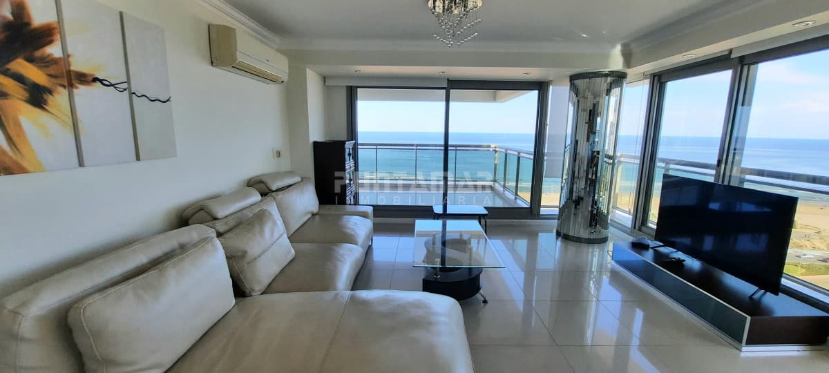 Apartamento ID.213061 - DEPARTAMENTO DE 3 DORMITORIOS EN SUITE EN LA BRAVA