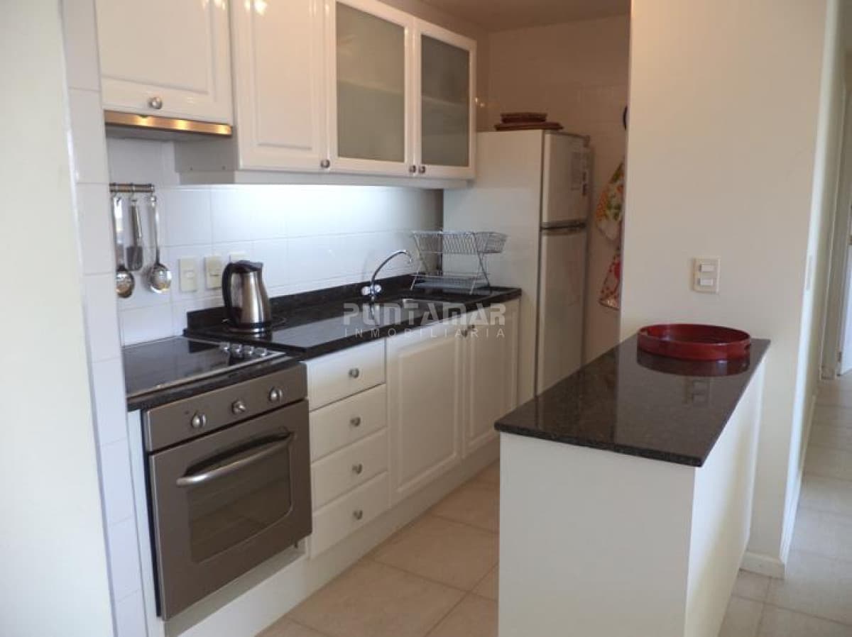 ALQUILER  2 dormitorios  -