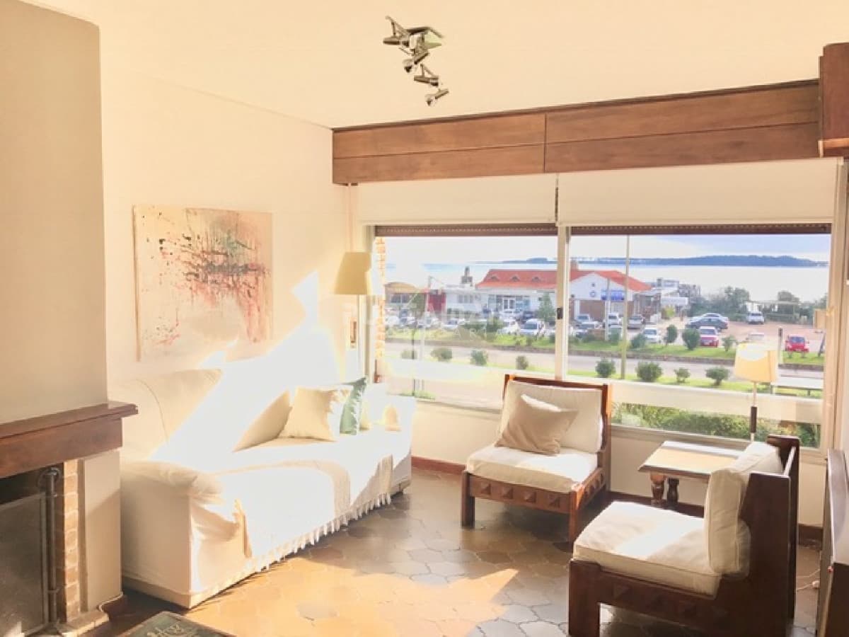 Apartamento en Mansa, 2 dormitorios *  -
