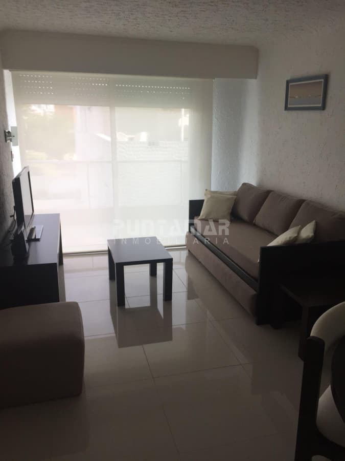 ALQUILER INVERNAL DEPARTAMENTO DE UN DORMITORIO Y MEDIO  -