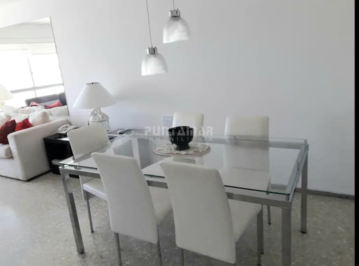 DEPARTAMENTO DE 3 DORMITORIOS EN LA PENINSULA  -