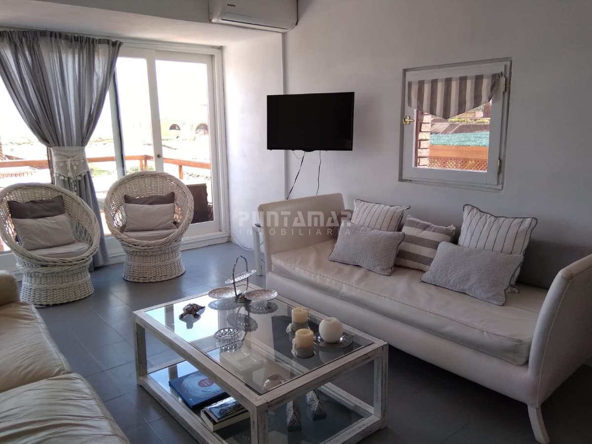 APARTAMENTO DE DOS DORMITORIOS EN TERRAZAS DE MANANTIALES   -