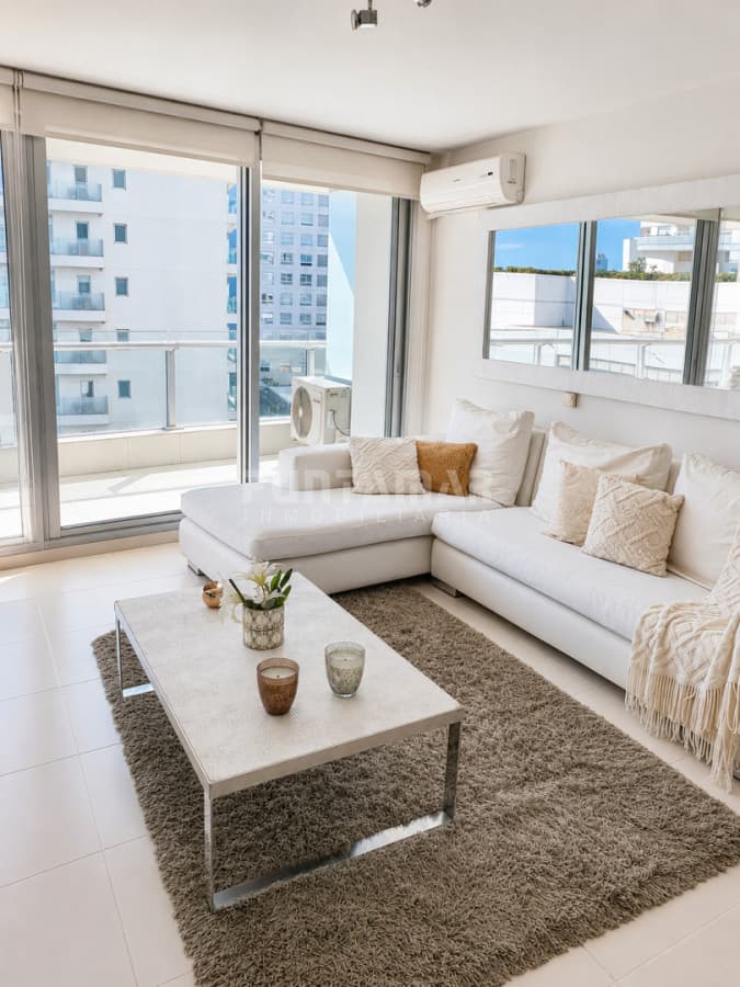 Apartamento ID.213939 - SEASON TOWER – PUNTA DEL ESTE | VISTA A PLAYA MANSA